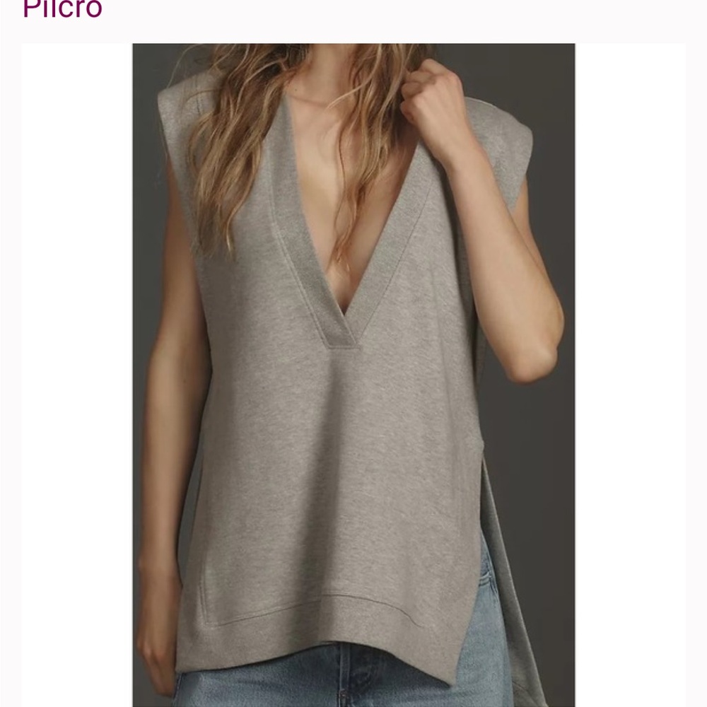 Gray Sleeveless V-Neck Top